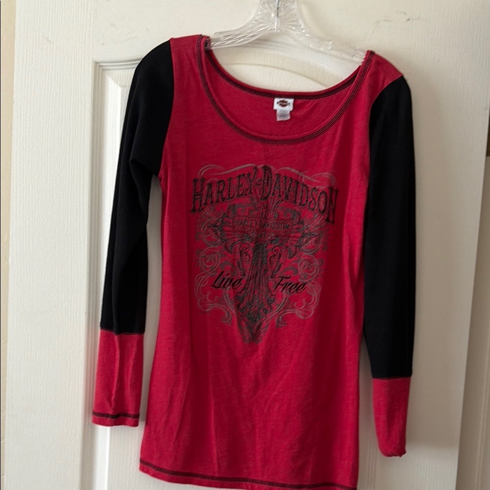 Harley-Davidson Red and Black Graphic Long Sleeve Shirt